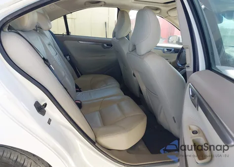 2009 Volvo S60 2.5T/2.5T Special Edition from USA, damaged, VIN YV1RS592892737820